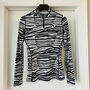 Under Armour Fitted Cold Gear Black & White Size L